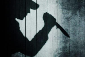 Mâu thuẫn tình cảm, rút dao truy sát cả nhà người tình