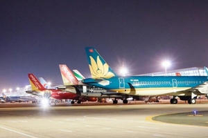 Doanh nghiệp hàng không khẩn cấp đề nghị ngân hàng hỗ trợ