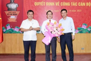 Ông Nguyễn Hữu Minh làm Giám đốc Trung tâm Xúc tiến đầu tư, thương mại và du lịch tỉnh Nghệ An