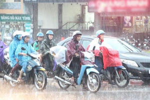 Bắc Bộ và miền Trung tiếp tục mưa lớn