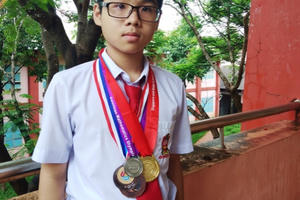 Cậu học sinh vùng cao đam mê với “đấu trường toán học”