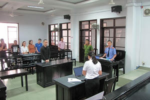 Khánh Hòa: Phạt tù đối tượng không chấp hành hiệu lệnh còn chống trả CSGT