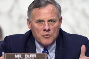 Mỹ chuẩn bị điều trần mối liên hệ giữa đội ngũ của ông Trump và Nga