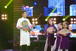 Nguyên Khang đa năng trong đêm chung kết Tuyệt đỉnh song ca nhí