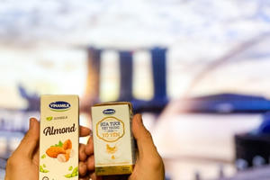 Cổ đông lớn nước ngoài đăng ký mua 20,9 triệu cổ phiếu VNM sau nhiều lần mua hụt