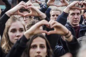 Lãnh đạo thế giới chia buồn với Anh sau vụ tấn công khủng bố London