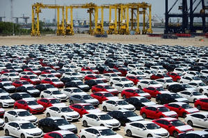 Ô tô thuế 0% về nhưng giấc mơ xe giá rẻ của người Việt "chưa về"