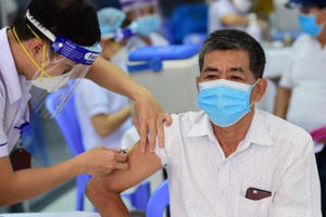 Việt Nam đã tiêm gần 76 triệu liều vaccine Covid-19