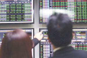 Đầu tư chứng khoán cần có chọn lọc