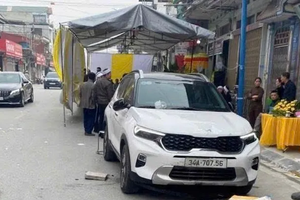 Thông tin mới nhất vụ ô tô của Chánh thanh tra huyện đâm trực diện vào đám tang khiến nhiều người bị thương