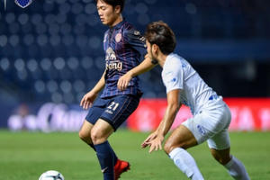 Xuân Trường chìm ở Thai-League: Đừng để thầy Park lãng quên