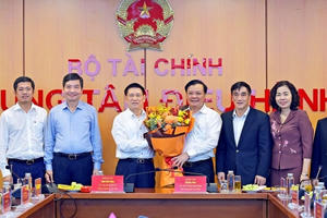 Bộ trưởng Bộ Tài chính Hồ Đức Phớc: Phát huy truyền thống đoàn kết, nỗ lực hoàn thành tốt nhiệm vụ