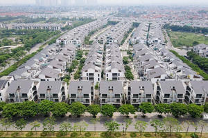 Bộ Xây dựng đề xuất đánh thuế người sở hữu nhiều nhà đất Bộ Xây dựng đề xuất đánh thuế người sở hữu nhiều nhà đất