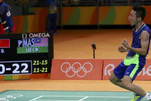 Lee Chong Wei lần đầu tiên đánh bại Lin Dan ở sân chơi Olympic