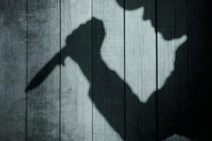 Treo cổ người yêu lên ngọn cây vì mâu thuẫn cưới xin