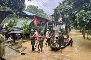 Bộ Y tế khuyến cáo nguy cơ bùng phát dịch bệnh sau mưa lũ