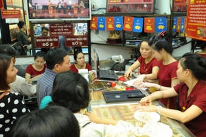 Giá vàng đảo chiều sau khi giảm tới 600.000 đồng/lượng