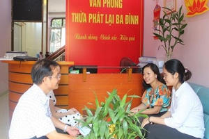 Người “mở đường” trong cung cấp dịch vụ thừa phát lại ở Thủ đô