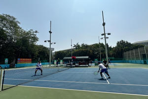 Sôi động giải Tennis chào hè tranh cup Safuco