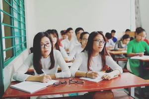 Sửa quy định về chính sách hỗ trợ tiền đóng học phí cho sinh viên sư phạm