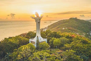 Núi Tao Phùng điểm thu hút khách du lịch tại Vũng Tàu