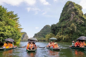 Du lịch Ninh Bình thu hơn 850 tỷ đồng dịp Tết Nguyên đán Giáp Thìn 2024