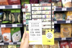 'Cô nàng cửa hàng tiện ích' của nhà văn Murata Sayaki