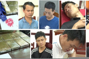 Thanh Hoá: Phá đường dây ma túy 'khủng" thu giữ 1 khẩu súng và 2,8 tỷ đồng