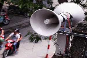 Có dấu hiệu bất thường, Hà Nội dừng lấy ý kiến về loa phường