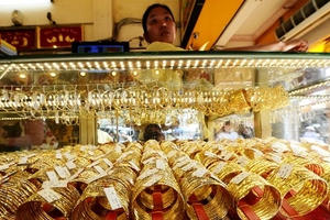 Giá vàng ngày 6/9: Bất ngờ khựng lại sau phiên tăng sốc