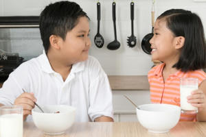 4 lưu ý giúp phát huy lợi ích sữa tươi các bà mẹ nên biết