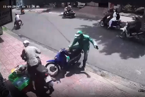 Bình Thuận: Bảo vệ siêu thị dũng cảm truy bắt đối tượng trộm cắp xe máy Bình Thuận: Bảo vệ siêu thị dũng cảm truy bắt đối tượng trộm cắp xe máy