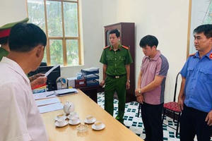 Thanh Hóa: Khởi tố lãnh đạo phường do để cấp dưới lập hồ sơ khống