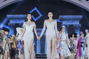 Hoa hậu Kỳ Duyên và hoa hậu Mỹ Linh đọ sắc với váy xẻ cao ngút mắt