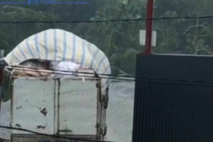 Phú Thọ: Nghi vấn Công ty môi trường tuồn rác thải nguy hại ra môi trường?