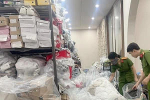 Đồng Nai: Thu giữ hơn 7.000 sản phẩm giả mạo các thương hiệu nổi tiếng