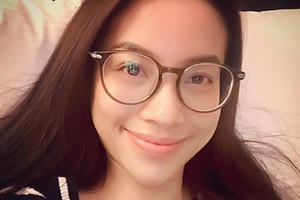 Phạm Hương tràn đầy sức sống sau cuộc thi Hoa hậu Hoàn vũ 2015 Phạm Hương tràn đầy sức sống sau cuộc thi Hoa hậu Hoàn vũ 2015