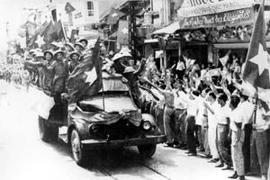 Audio - Lắng nghe những ca khúc bất hủ về ngày giải phóng Thủ đô