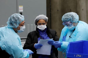 Hơn 2.300 người chết, New York chỉ đủ máy thở trong 6 ngày