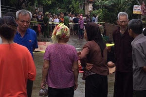 Hà Nội: Nghi án mâu thuẫn đất đai, anh trai cầm dao chém cả nhà em trai dã man
