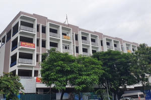 Đội QLTTXD và đô thị quận Hoàng Mai nói gì về những sai phạm tại Dự án Phương Đông Green Park? Đội QLTTXD và đô thị quận Hoàng Mai nói gì về những sai phạm tại Dự án Phương Đông Green Park?