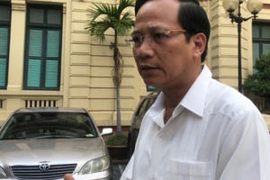 Tăng tuổi nghỉ hưu: Lo lãnh đạo giữ ghế, chiếm chỗ của người trẻ?