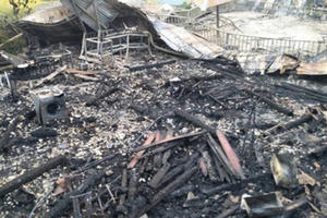 Lửa thiêu rụi 3 căn nhà ở Sa Pa, 1 người mất tích