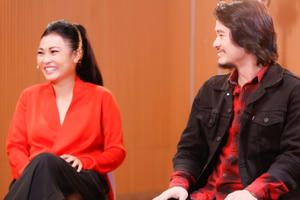 Phương Thanh bồi hồi khi xem “bản sao thời trẻ” của mình