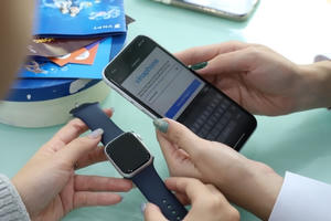 VinaPhone cung cấp dịch vụ eSIM trên Apple Watch