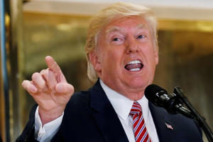 Phản đối Trump, một loạt CEO rút khỏi hội đồng cố vấn