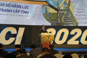 Tin kinh tế 9AM: Công bố Báo cáo thường niên PCI năm 2020; TCT CP Đầu tư quốc tế Viettel bị xử phạt Tin kinh tế 9AM: Công bố Báo cáo thường niên PCI năm 2020; TCT CP Đầu tư quốc tế Viettel bị xử phạt