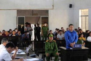 Người mất mạng, người mang thương tật, kẻ lĩnh án 17 năm tù vì mâu thuẫn trên bàn nhậu