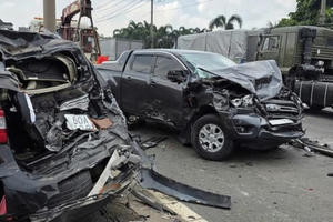 Tai nạn liên hoàn giữa 8 xe ô tô trên QL51 khiến ùn tắc kéo dài 5km Tai nạn liên hoàn giữa 8 xe ô tô trên QL51 khiến ùn tắc kéo dài 5km