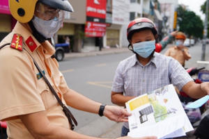 Những chiến binh bảo vệ “thành trì” chống dịch